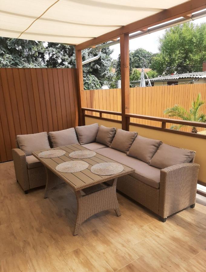 Vanessza Apartman Siofok Ngoại thất bức ảnh
