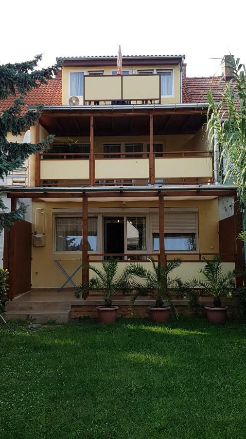 Vanessza Apartman Siofok Ngoại thất bức ảnh
